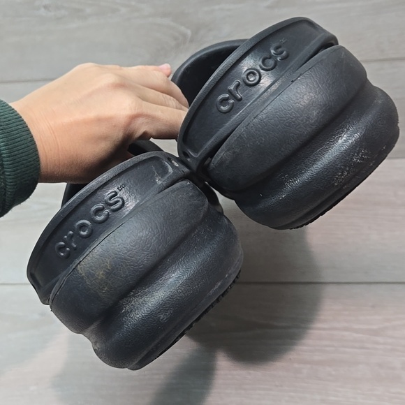 Crocs Men\'s Black Outdoor Rubber Clogs Shoes Sz 13 main image 7